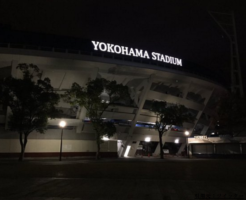 横スタ10月服装コンサート、ライブ